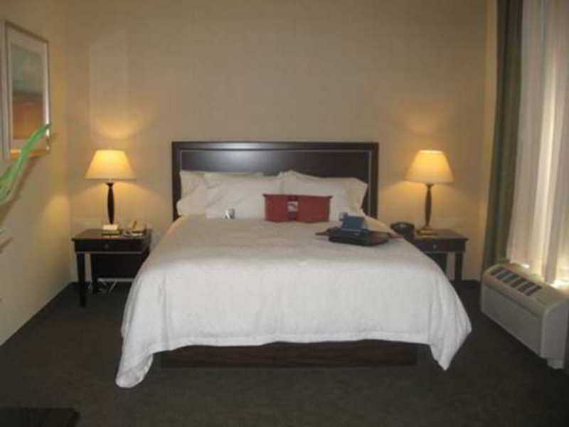 Hampton Inn & Suites Las Vegas South Szoba fotó